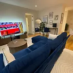 Luxury Apartment In Olympic Village