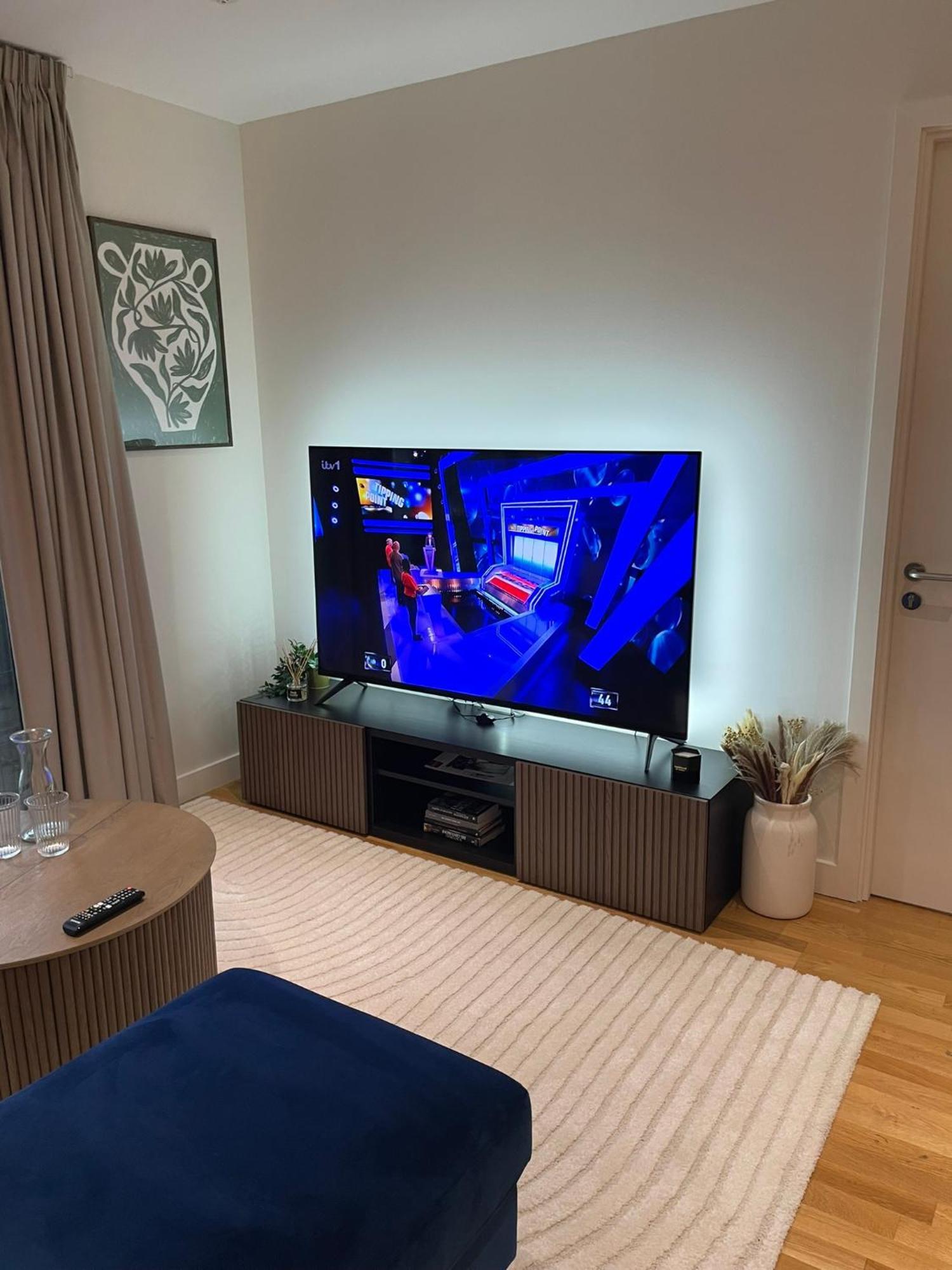 Luxury In Olympic Village *