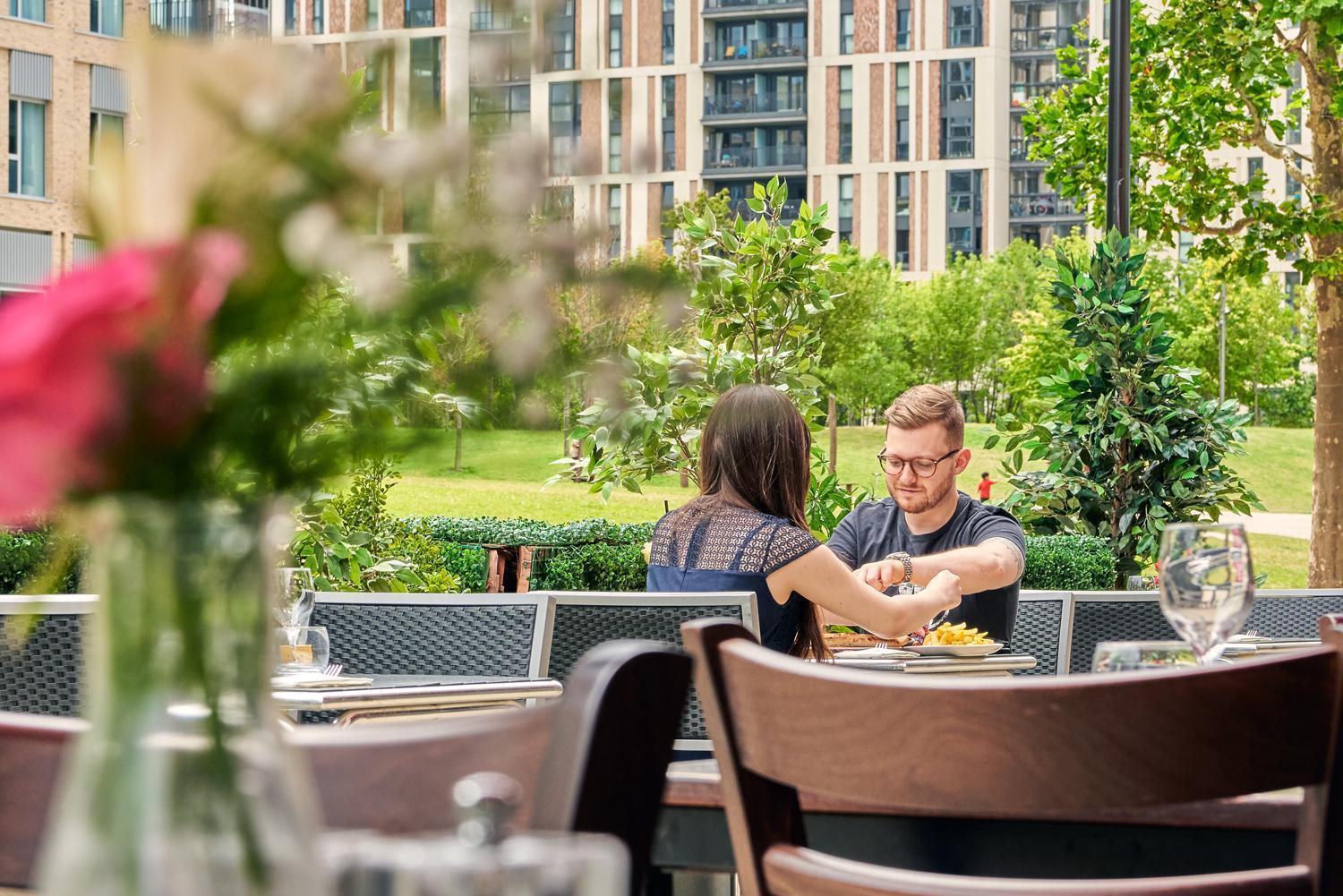 Apartment Luxury In Olympic Village London